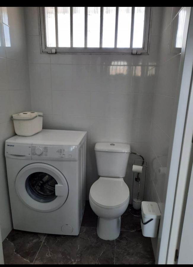 Апартаменти Studio For Rent In Torremolinos -Malaga For Vacations Studio Alquiler Para Vacationes, Studio Te Huur Voor Vacantie Calle Rio Mesa 5 Екстер'єр фото