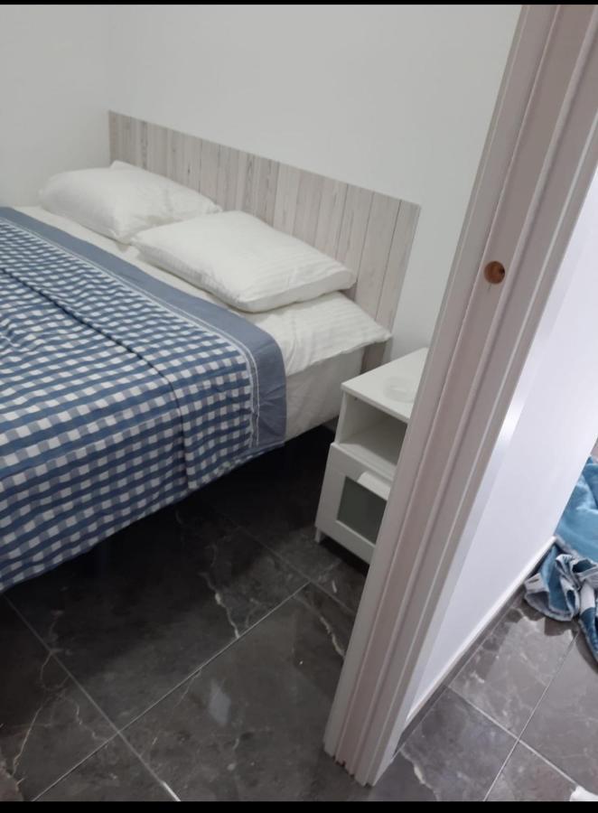 Апартаменти Studio For Rent In Torremolinos -Malaga For Vacations Studio Alquiler Para Vacationes, Studio Te Huur Voor Vacantie Calle Rio Mesa 5 Екстер'єр фото
